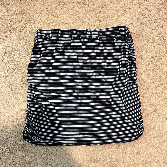 Splendid Dresses & Skirts - Splendid Mini Skirt Black & Grey